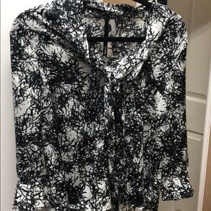 Black and white tie top